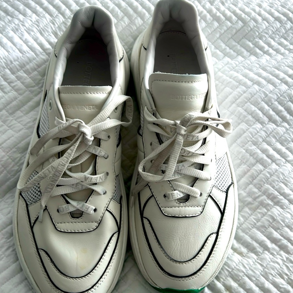 - Bottega white sneakers